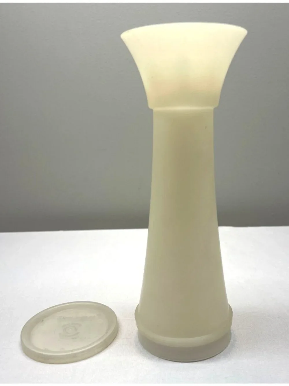 Vintage Tupperware Jifi Sift Hourglass Sifter Powdered Sugar Cocoa Complete